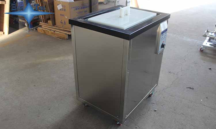 【潔泰】單槽超聲波清洗機(jī),清洗成本低、清洗效果佳! 【潔泰】單槽超聲波清洗機(jī),清洗成本低、清洗效果佳!