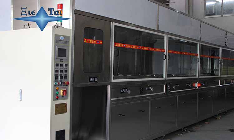 真空碳?xì)涑暡ㄇ逑礄C(jī)的優(yōu)勢(shì)