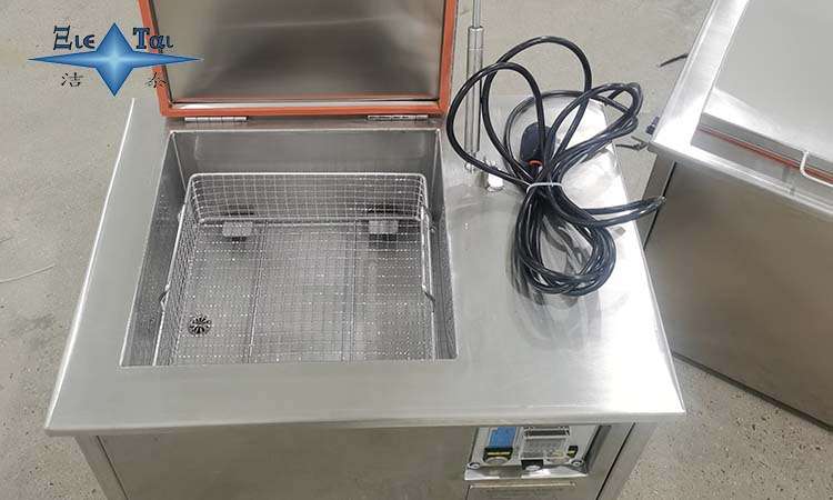 控制超聲波清洗機的清洗效果和清洗劑的可再生性的方法 控制超聲波清洗機的清洗效果和清洗劑的可再生性的方法