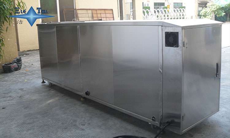 超聲波清洗機(jī)在光學(xué)鏡片清洗中的應(yīng)用及注意事項