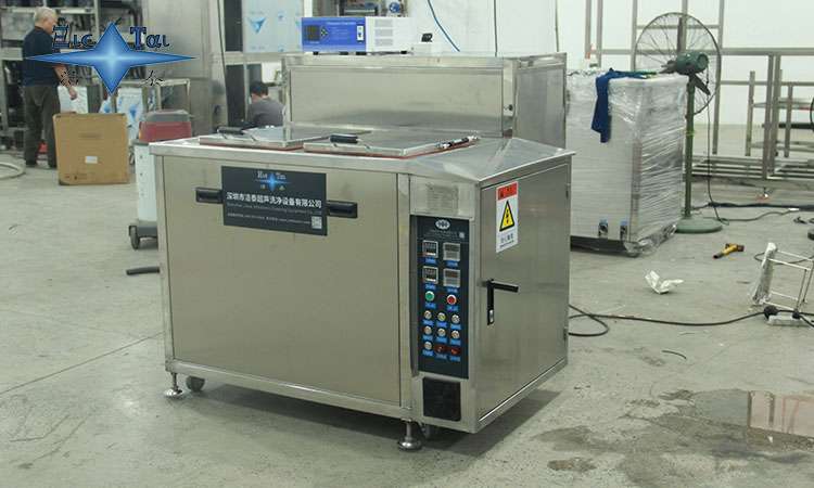 超聲波清洗機(jī)加熱時間探析:影響因素與安全注意事項(xiàng) 超聲波清洗機(jī)加熱時間探析:影響因素與安全注意事項(xiàng)