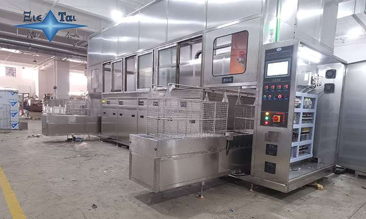 超聲波清洗機(jī)發(fā)動機(jī)的頻率選擇與應(yīng)用 超聲波清洗機(jī)發(fā)動機(jī)的頻率選擇與應(yīng)用